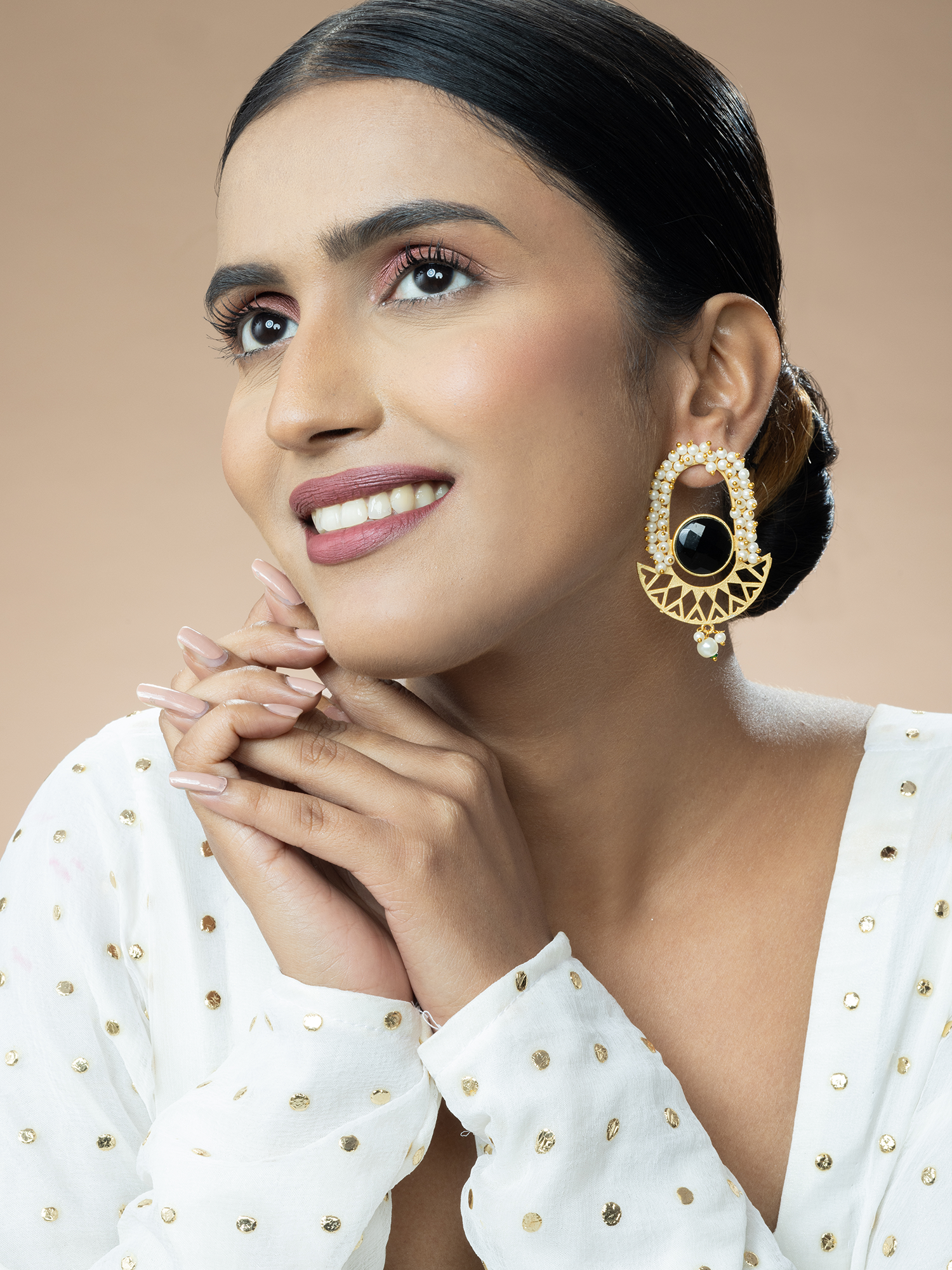 White Pearl Earrings