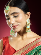 Green Floral Meenakari Jhumka & Maang-Teeka Set