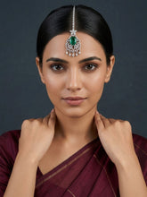 Silver Polish White and Green Designer Mangtikka