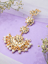 Ethnic Kundan Pearl Gold Plated Floral Maang Tikka