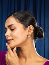 Elegant Pearl Studded Ear Chain