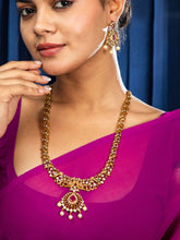 Floral Ruby Pearl Drop Necklace Set