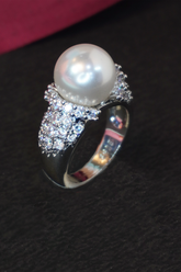 Silver Plated Glorious Cubic Zirconia Pearl Ring