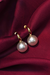 Graceful Pearl Earring