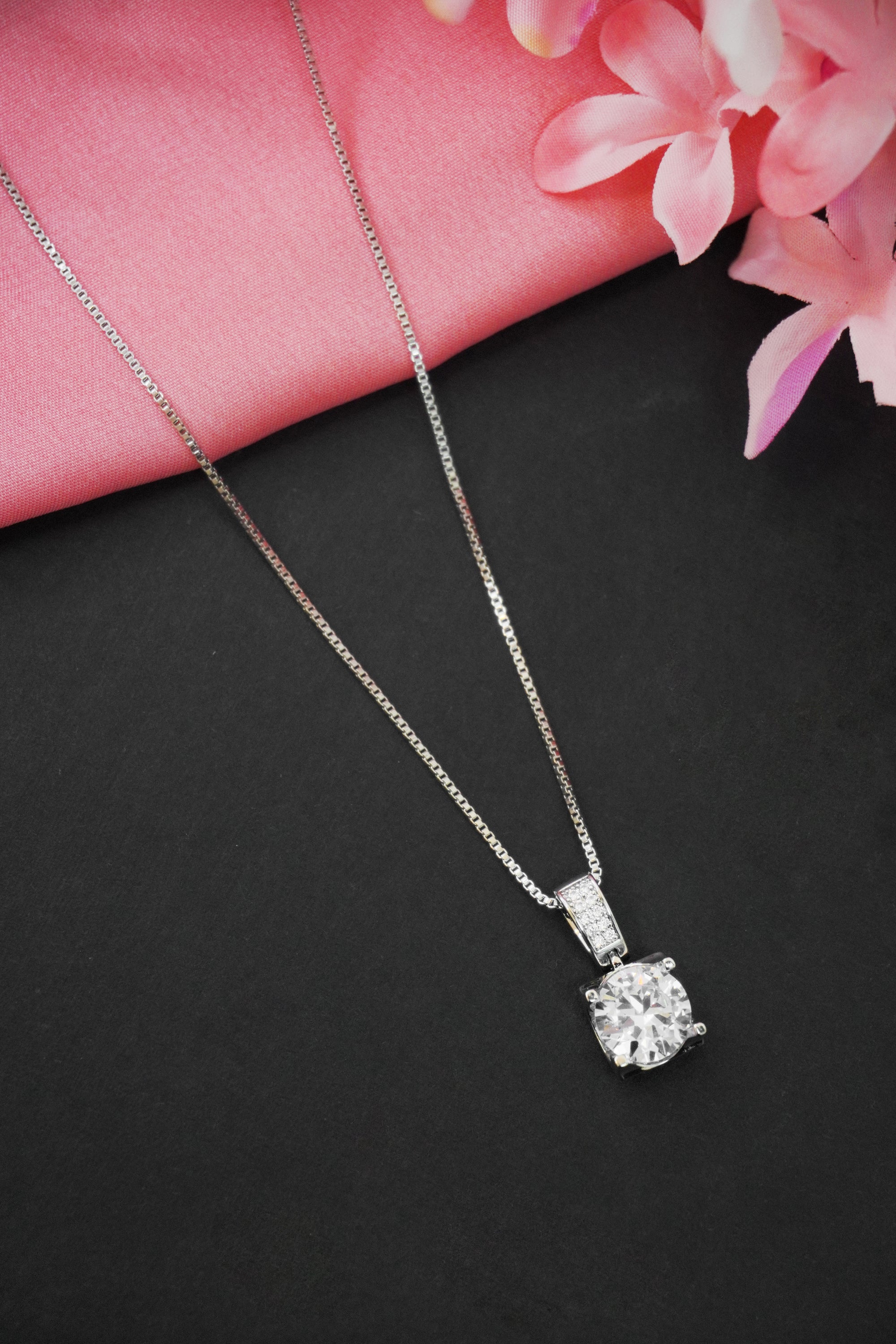 Solitaire Pendant - Pendant Designs for Female