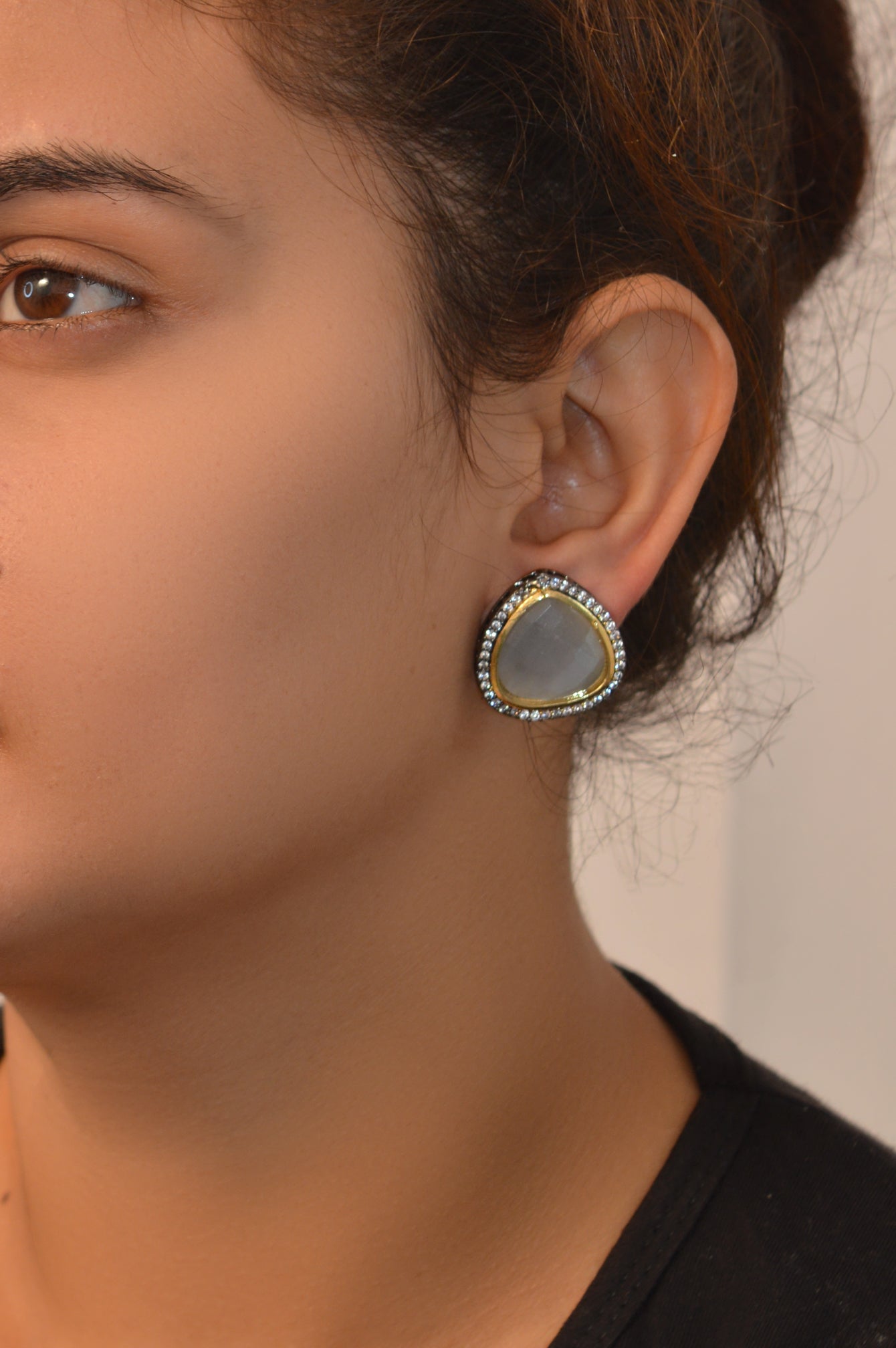 Triangular Daisy Stone Statement Earring - Niscka