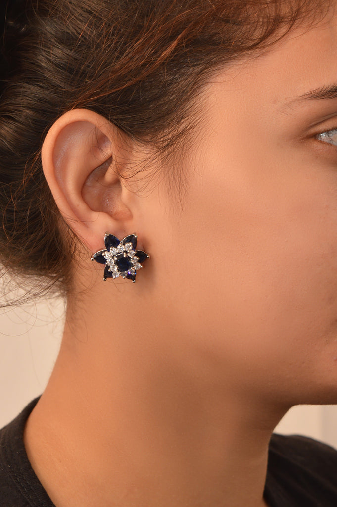 American Diamond Star Shaped Earring - Niscka