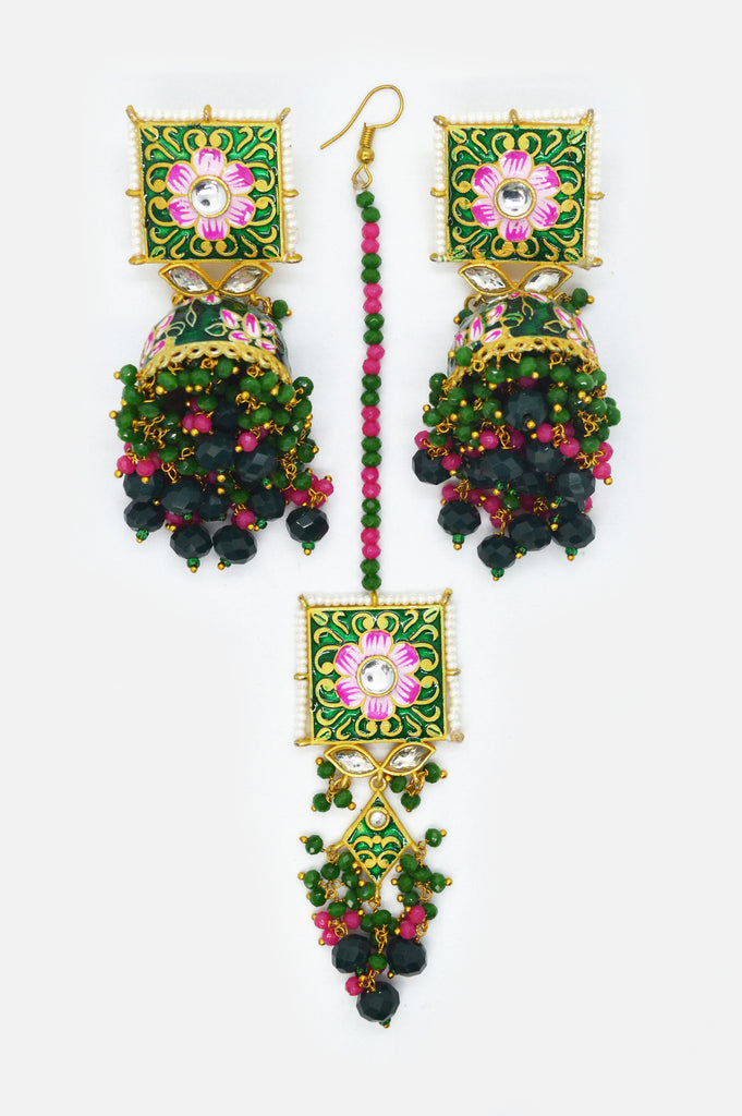 Antique Emerald Floral Meenakari Jhumka with Maang Tikka Online - Niscka 