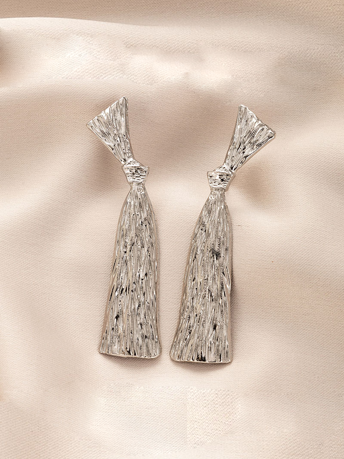 Chic Silver-Plated Tie and Knot Earrings