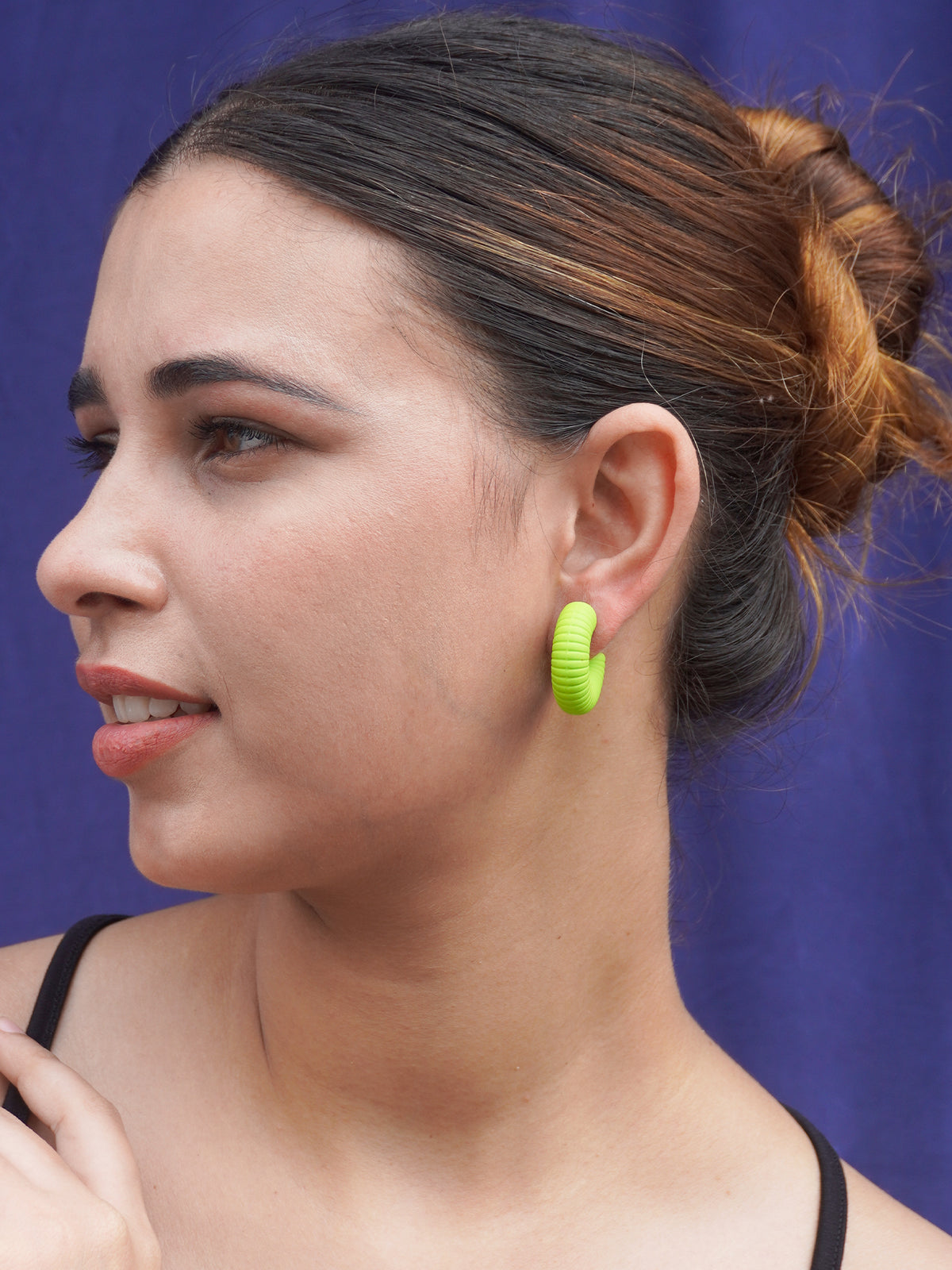 Chic Green Hoop Earrings