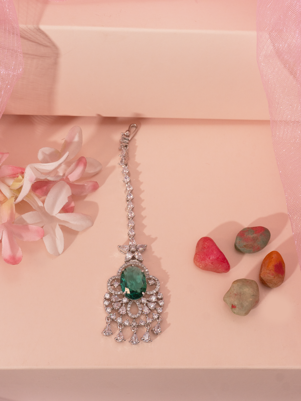 Silver Polish White and Green Designer Mangtikka