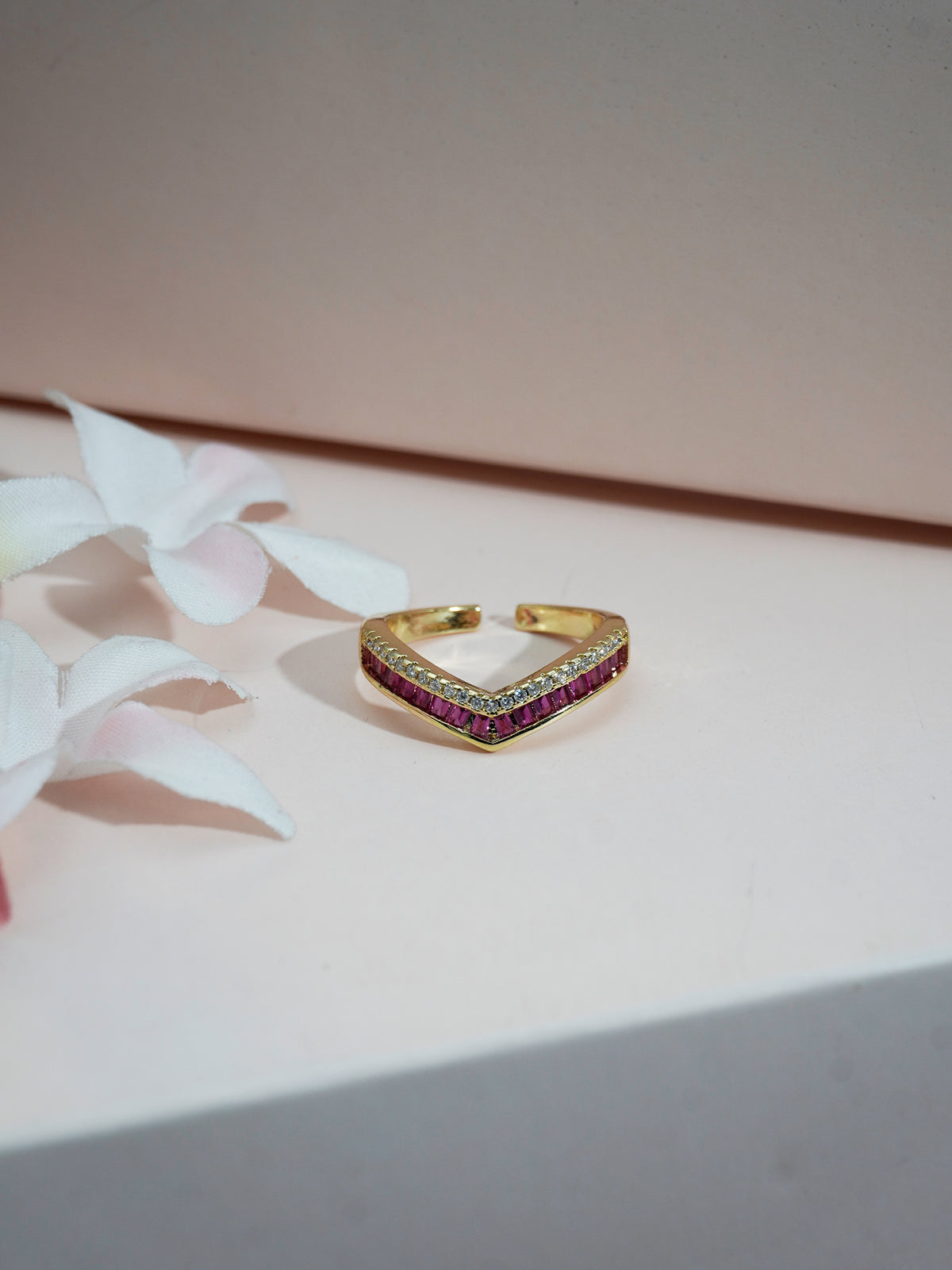 Adjustable Gold-Plated Ruby and Zircon V-shaped Ring