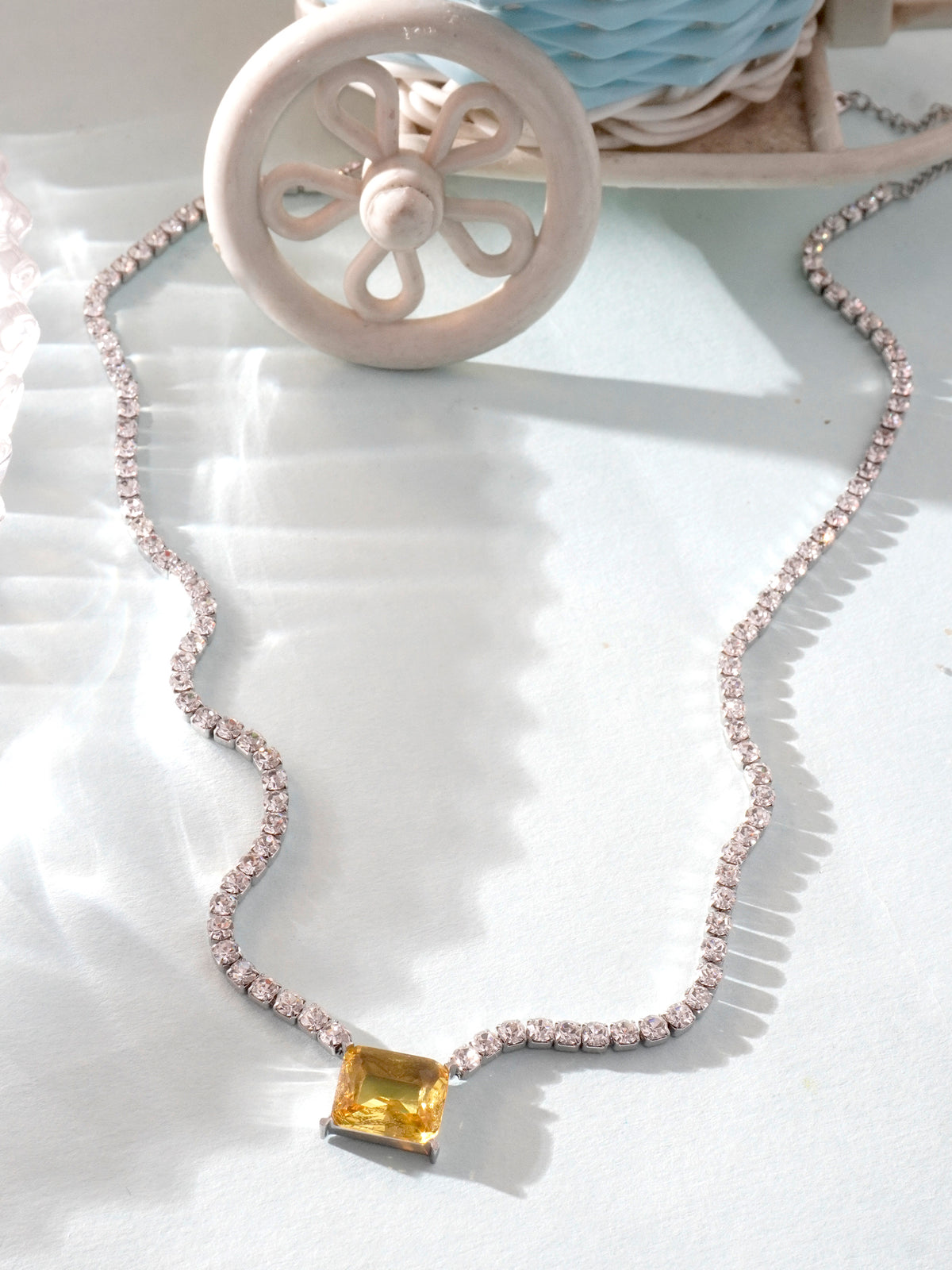 Silver Plated Sapphire Yellow and White AD Zircon Pendant Chain