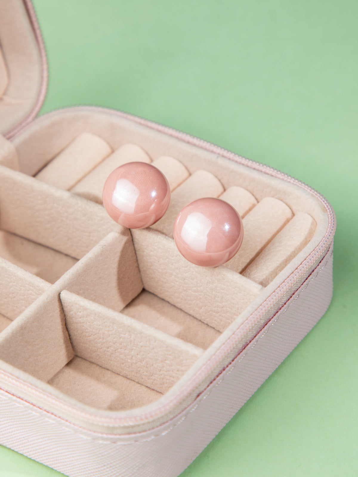 Blush Pearl Glow Stud Earrings