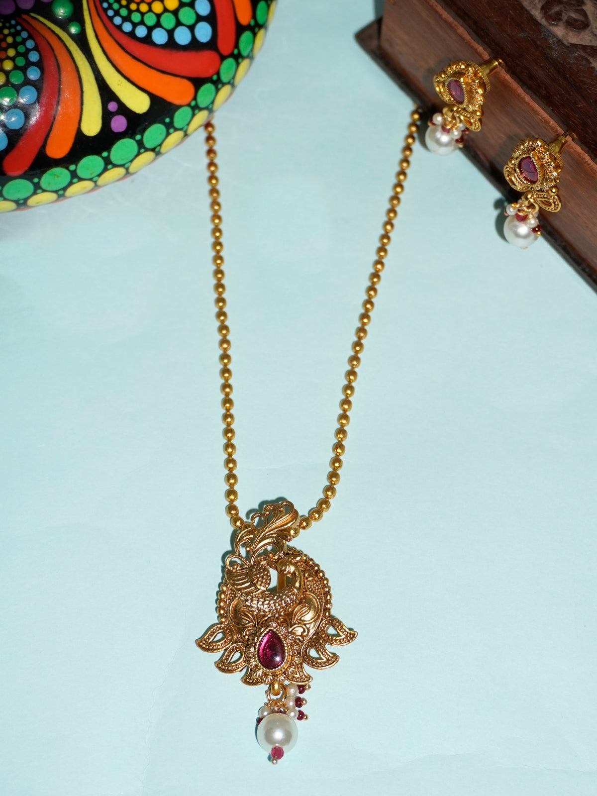 24K Gold-Plated Pink Stone and Pearls Pendant Chain Earring Set