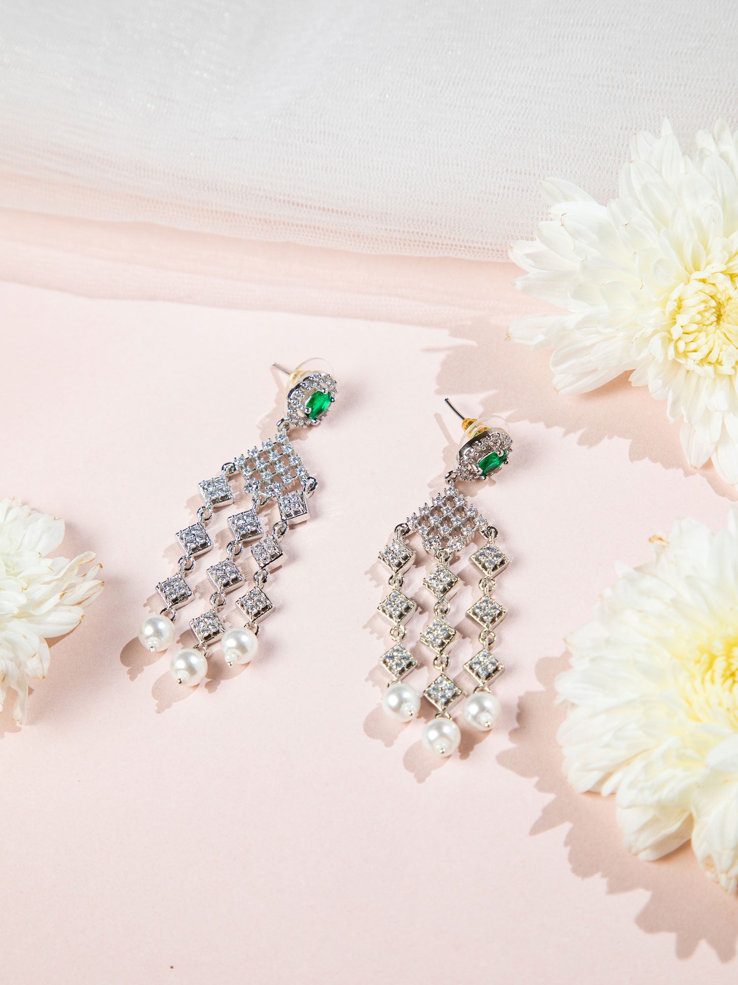 Traditional american diamond necklace set with matching long earrings