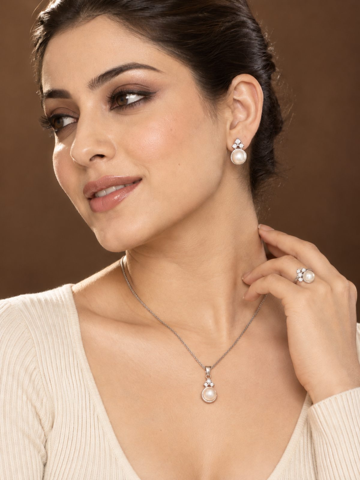 Silver Plated Pearl and Crystal Necklace and Earrings Set