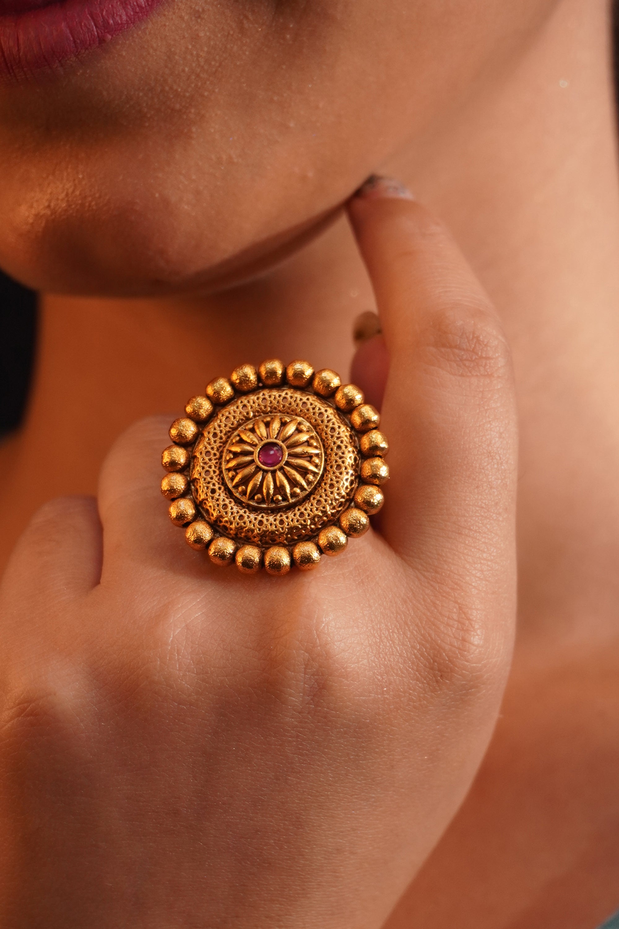Buy Ethnix Gold Ring BLRAAAAFVURJ for Women Online | Malabar Gold & Diamonds