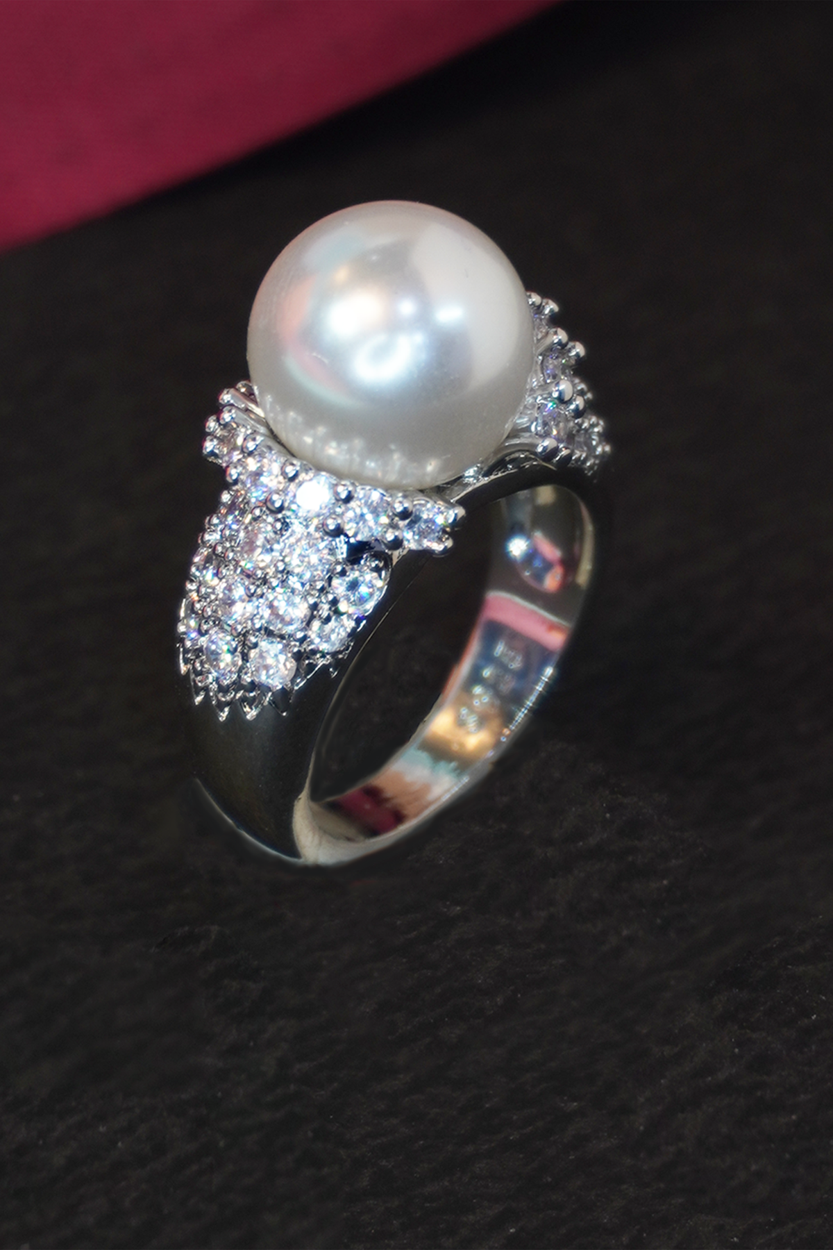 Silver Plated Glorious Cubic Zirconia Pearl Ring