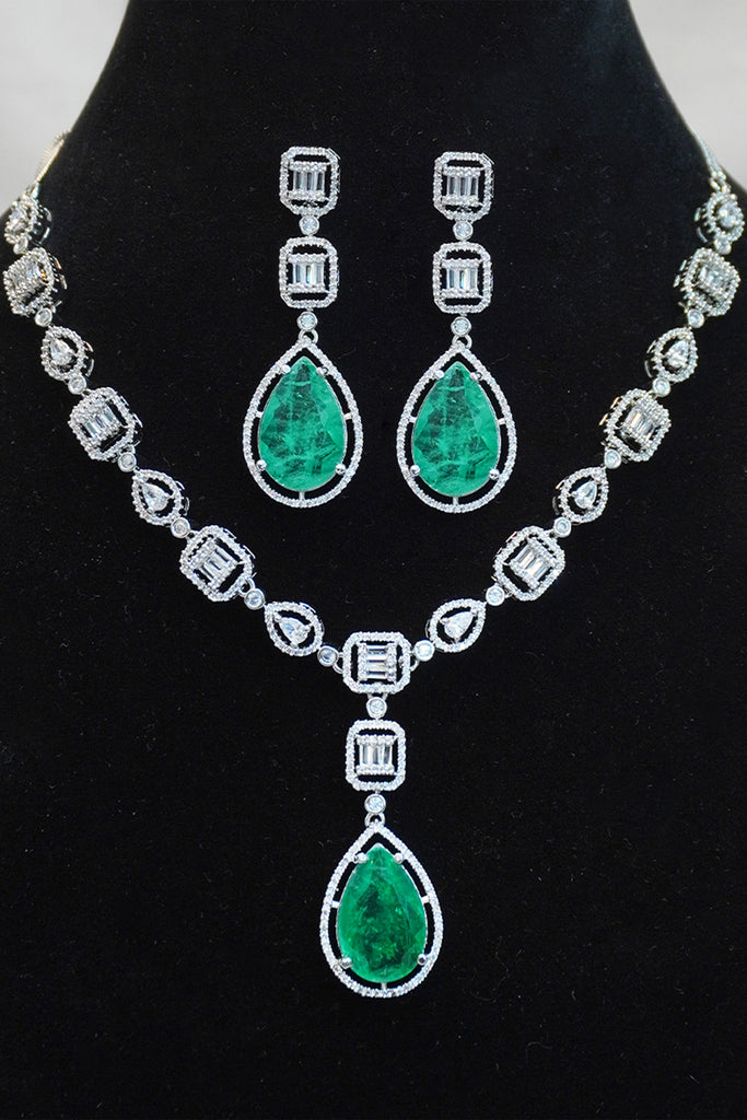 Green AD Statement Necklace Set