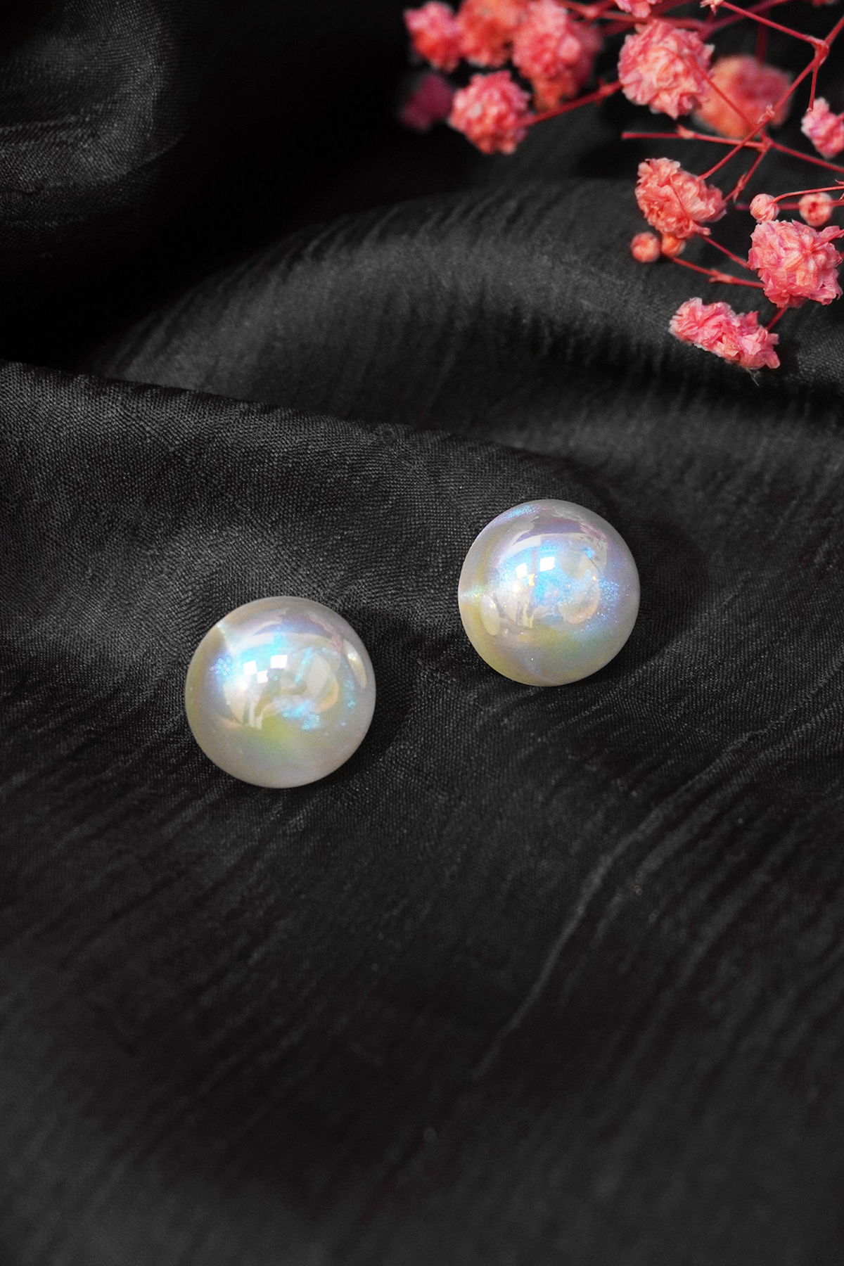 Versatile Pearl Stud Earrings