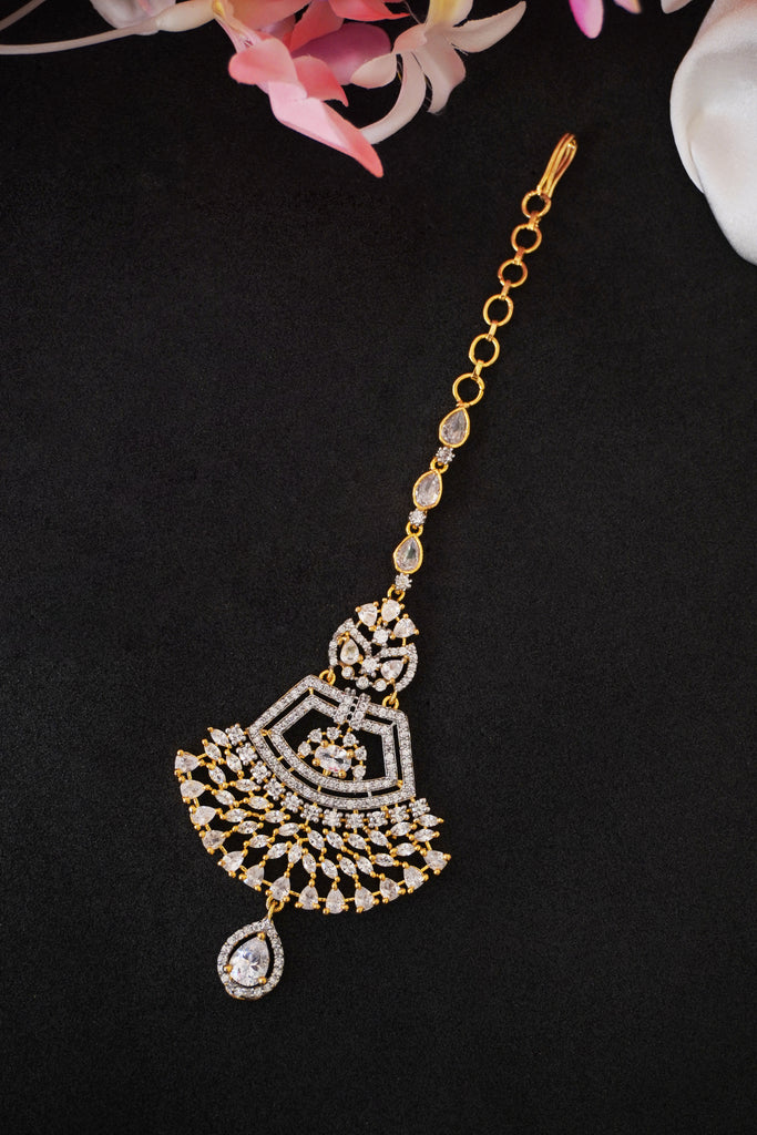 Gold Plated American Diamond Studded Maang Tikka - Naye Design ka Nathiya