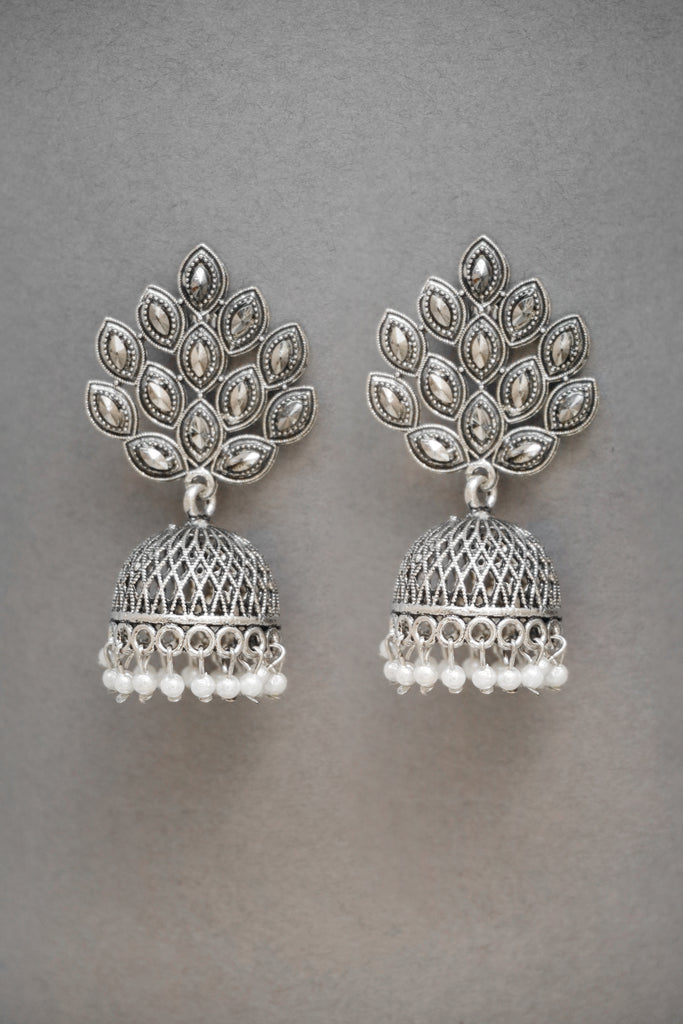 Fancy White Beads Silver Plated Oxidized Earring Online 