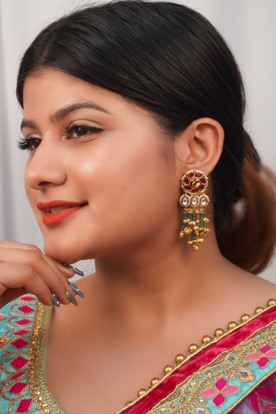 South Indian jewelry jumka | Jhumka designs, Bridal jewelry collection, Gold  earrings models