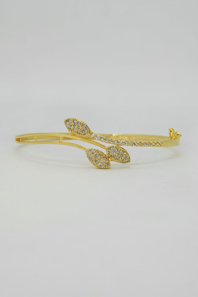 Dainty Blossom American Diamond Bracelet - American Diamond Gold Bracelet - Bracelet Design