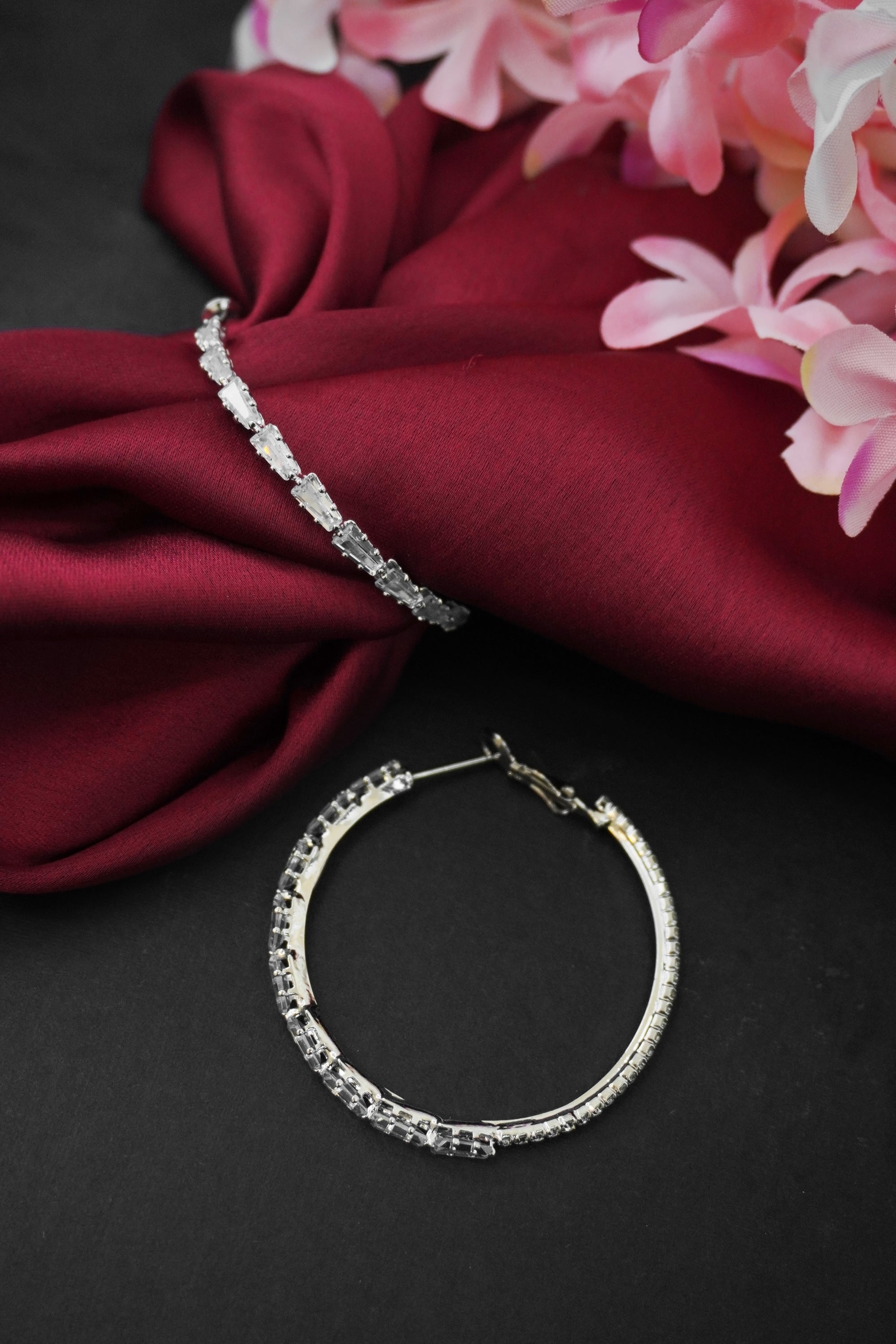 SALE ❤️NWT Rain sparkling silver hoop earrings | Silver hoop earrings,  Sparkly studs, Silver heart earrings