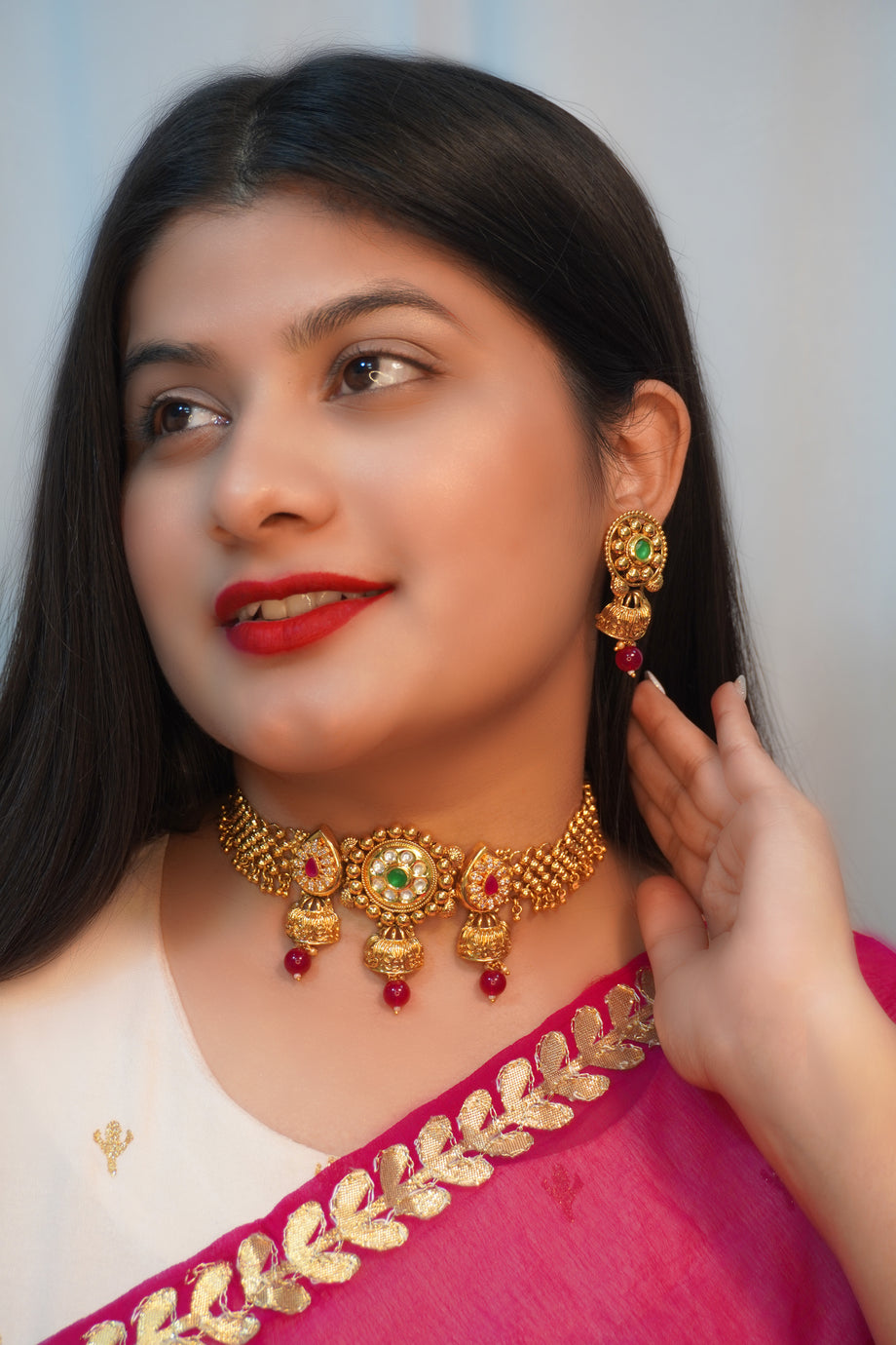 Mansiyaorange Golden Kundan Red Ruby Choker Necklace Jewelry/Jualry/Imitation/Jwellry  Set For Women : Amazon.in: Fashion