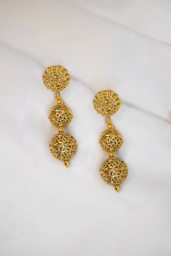 Gold Designer Earrings - Latest Earrings Design Gold