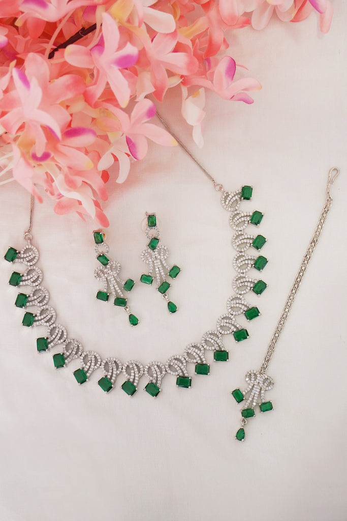 Luxury Green Emerald American Diamond Necklace - Buy latest Women's Necklaces 
