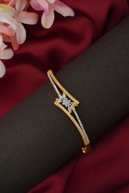 Round Diamond Bracelet Irune Leaf Glint - Vachya Jewels