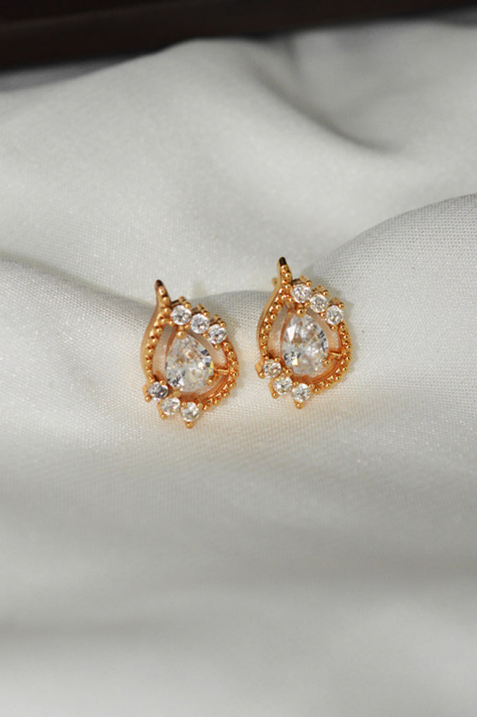 Drop Designed American Diamond Gold Plated Earring - Niscka