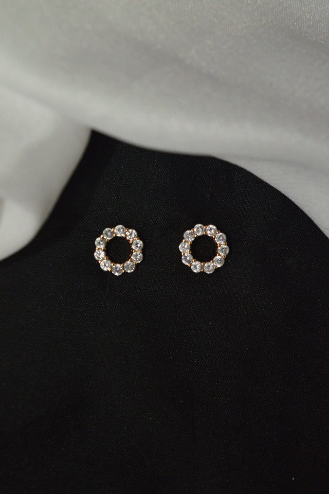 Stylish American Diamond Stones Studded Earring - Niscka