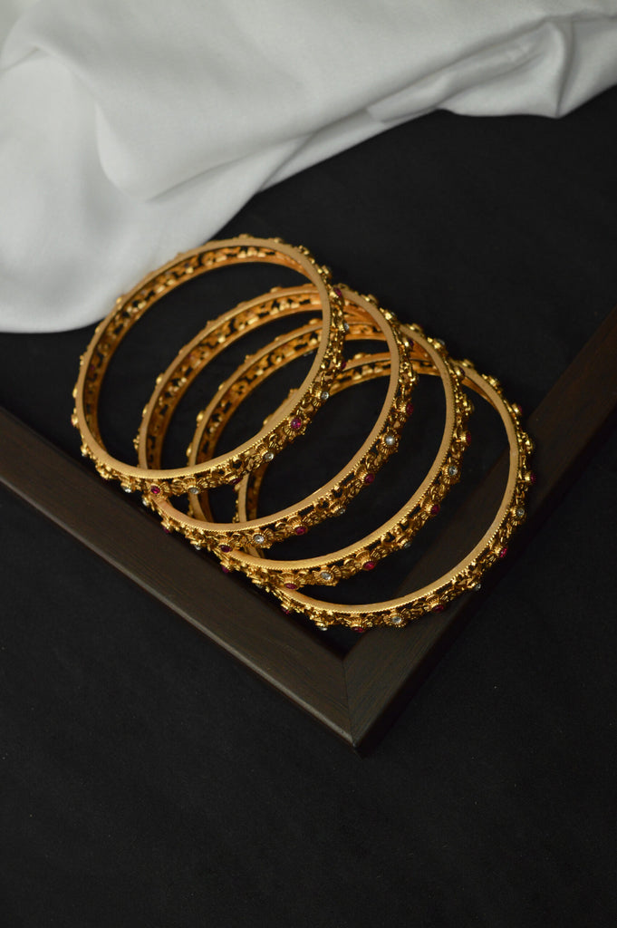 Stunning 24k Gold Plated Bangles ( Set of 4 ) - Niscka