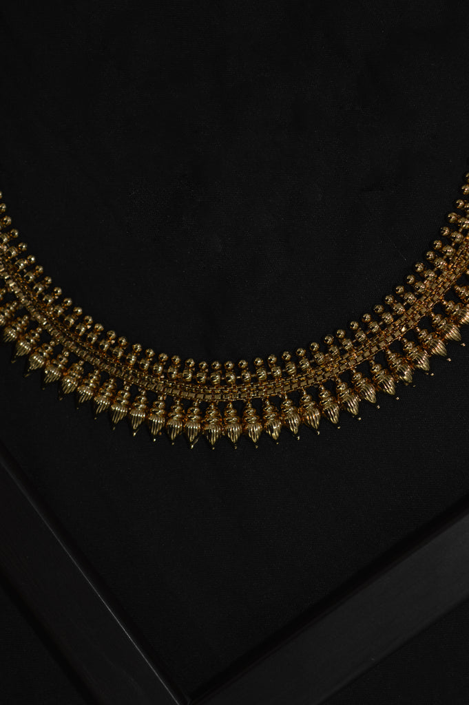 Classy 18k Gold Plated Choker Necklace 