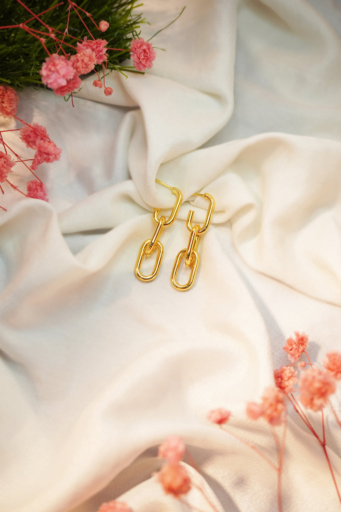 Paperclip Gold Chain Earring